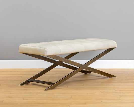 Kammi Bench