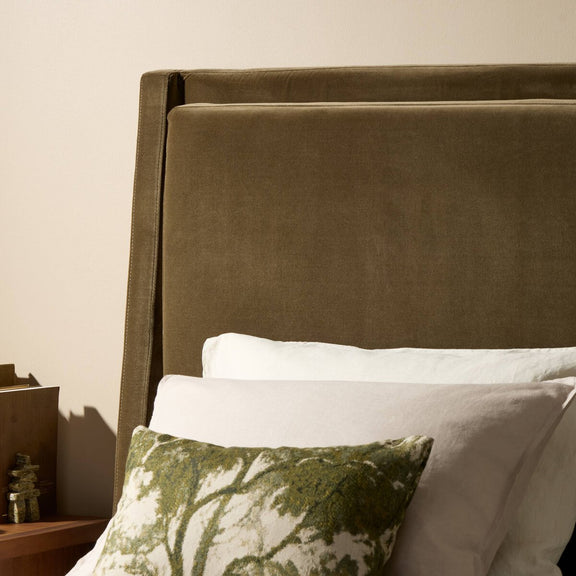 Potter Bed - Surrey Olive