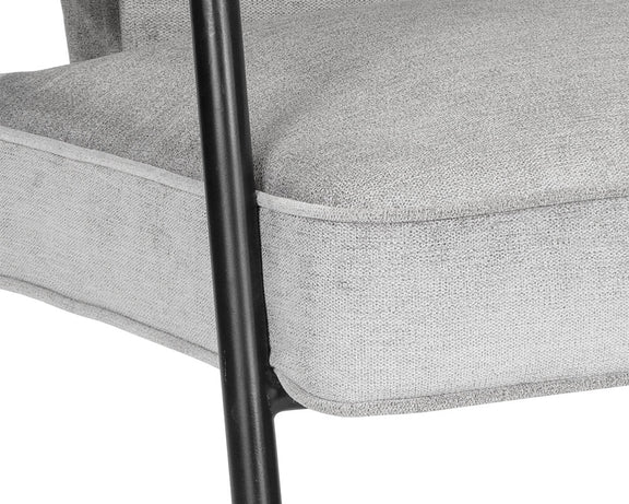 Derome Lounge Chair