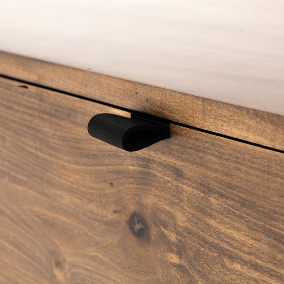 Trey 5 Drawer Dresser - Auburn Poplar