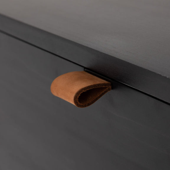 Trey 5 Drawer Dresser - Black Wash Poplar