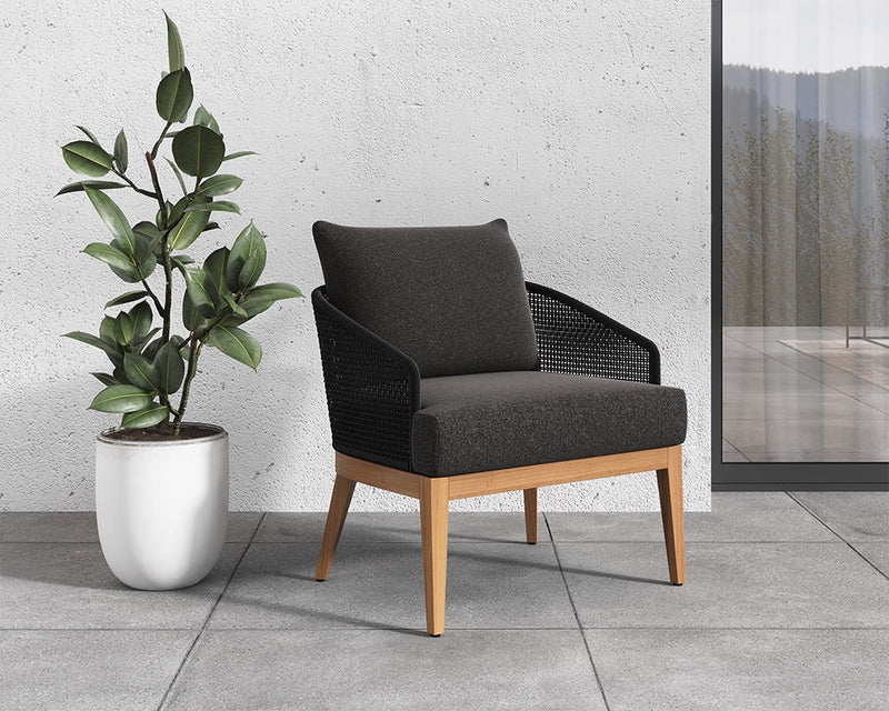 Capri Lounge Chair