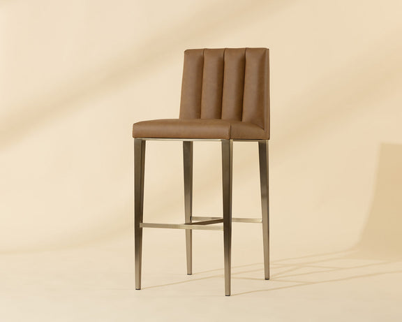 Wilbur Counter & Bar Stool