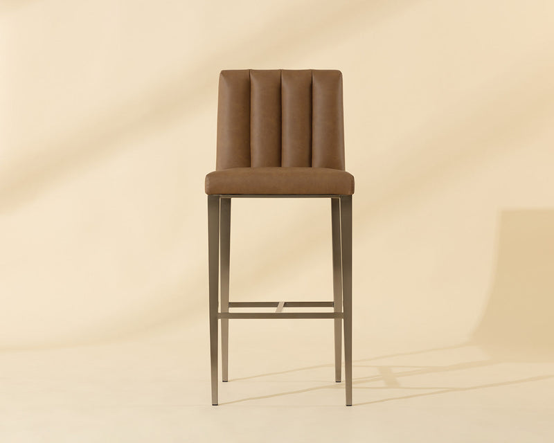 Wilbur Counter & Bar Stool