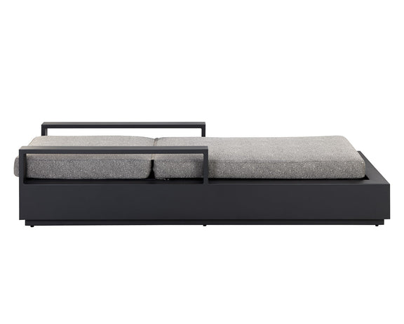 Tavira Lounger