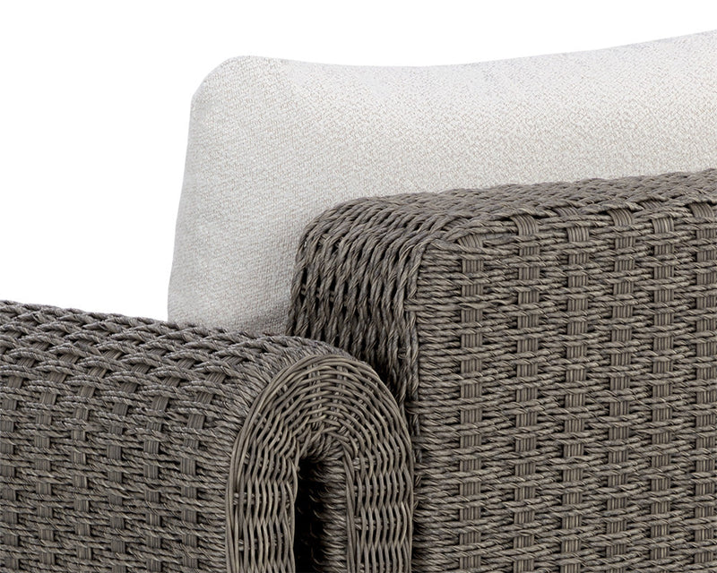 Tibi Lounge Chair