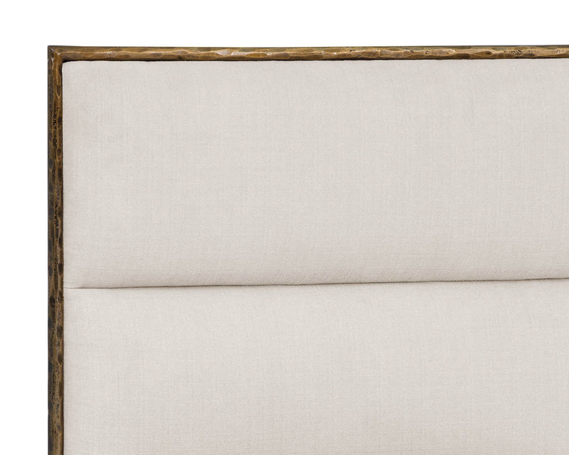 Yasmine Bed