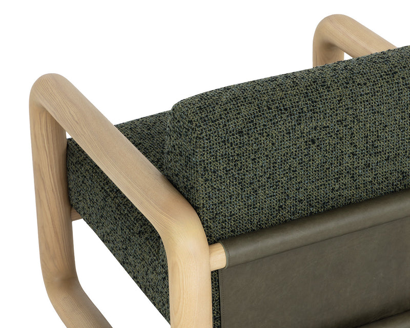 Nubo Lounge Chair