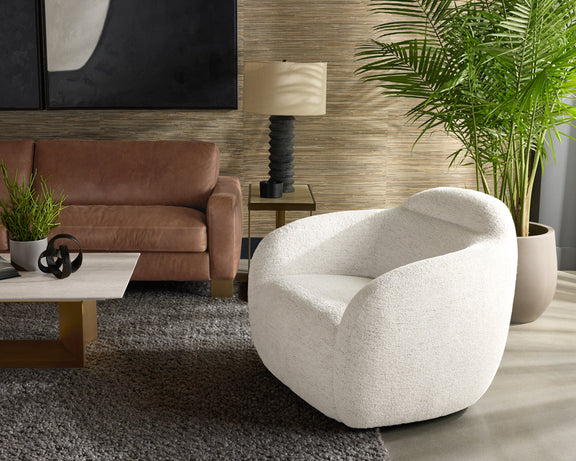 Ismo Swivel Lounge Chair