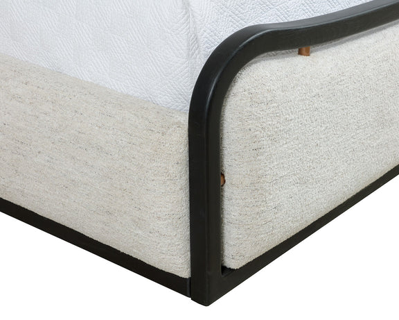 Junia Bed