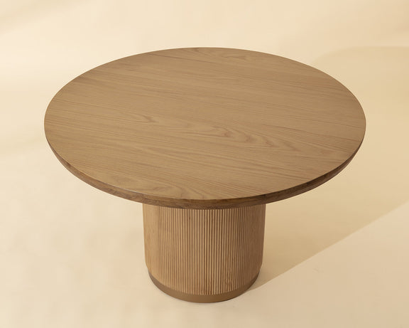 Kalla Dining Table - 48" - Round