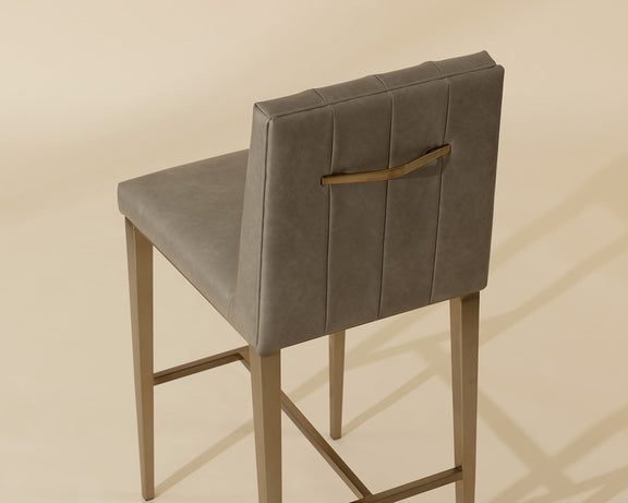 Wilbur Counter & Bar Stool
