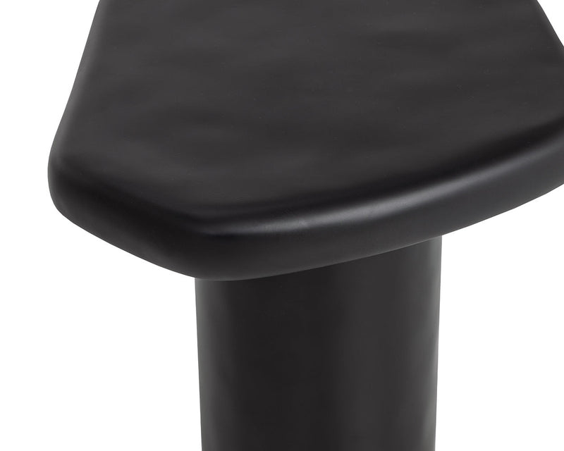 Detti End Table