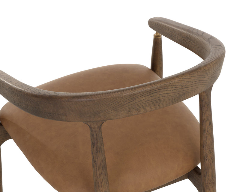 Valmont Lounge Chair