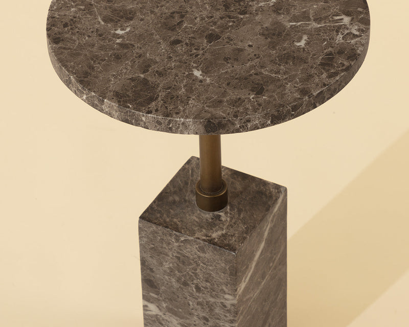 Mizani End Table