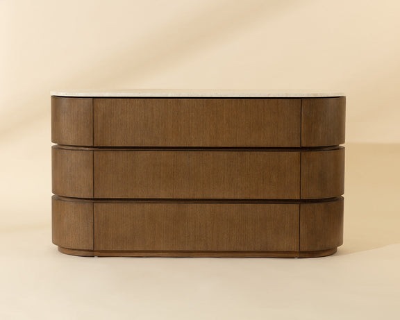 Caldora Dresser