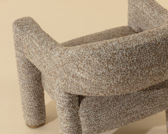 Prisca Lounge Chair
