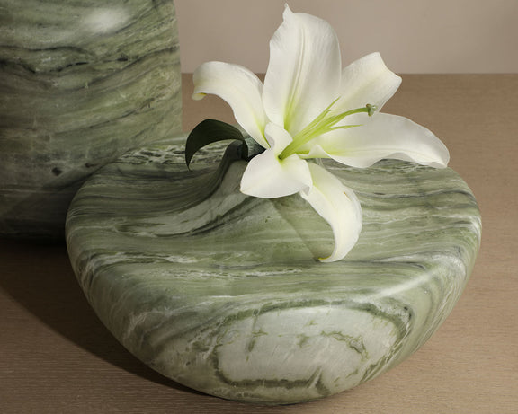Estruscan Vase - Marble Look