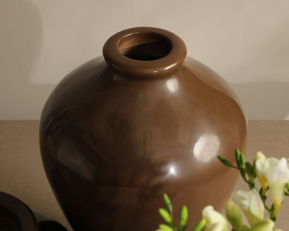 Nara Vase