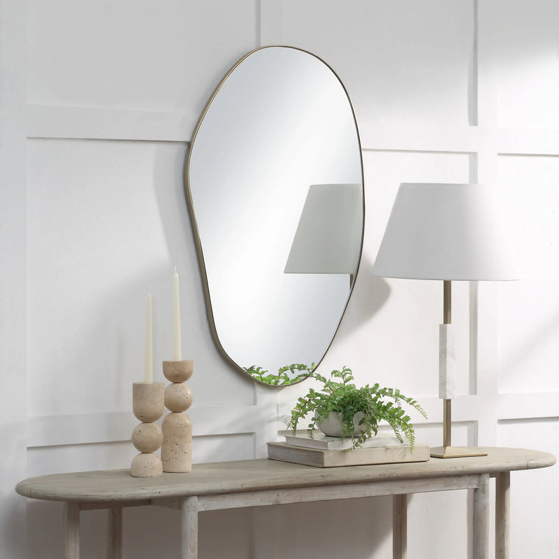 Gela Mirror