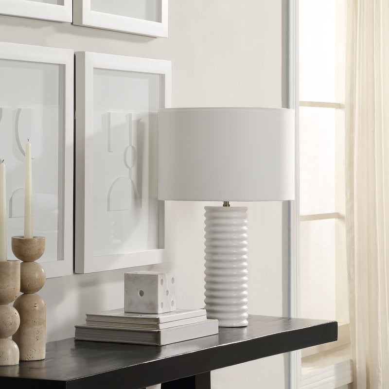 Alloro Table Lamp