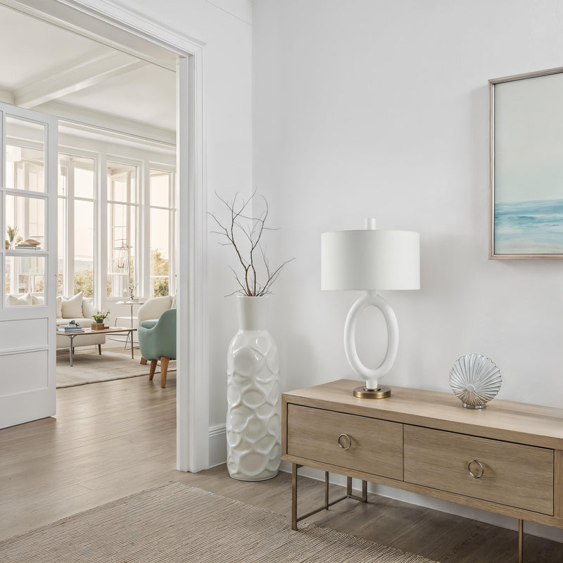 Aeris Table Lamp
