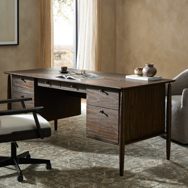 Markia Executive Desk