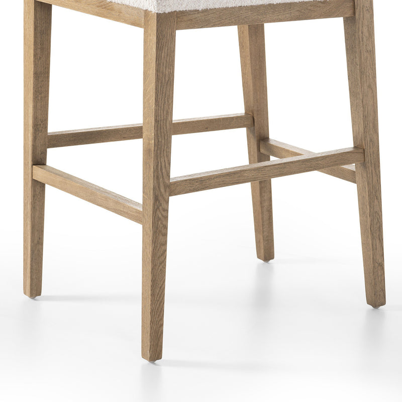 Carlo Stool