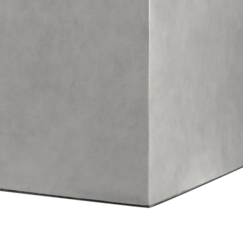 Kiro Planter - Natural Grey Concrete