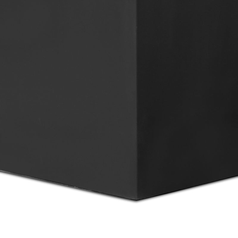 Koto Planter - Black Concrete