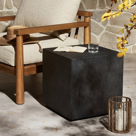Huesca Outdoor End Table - Distressed Graphite Concrete
