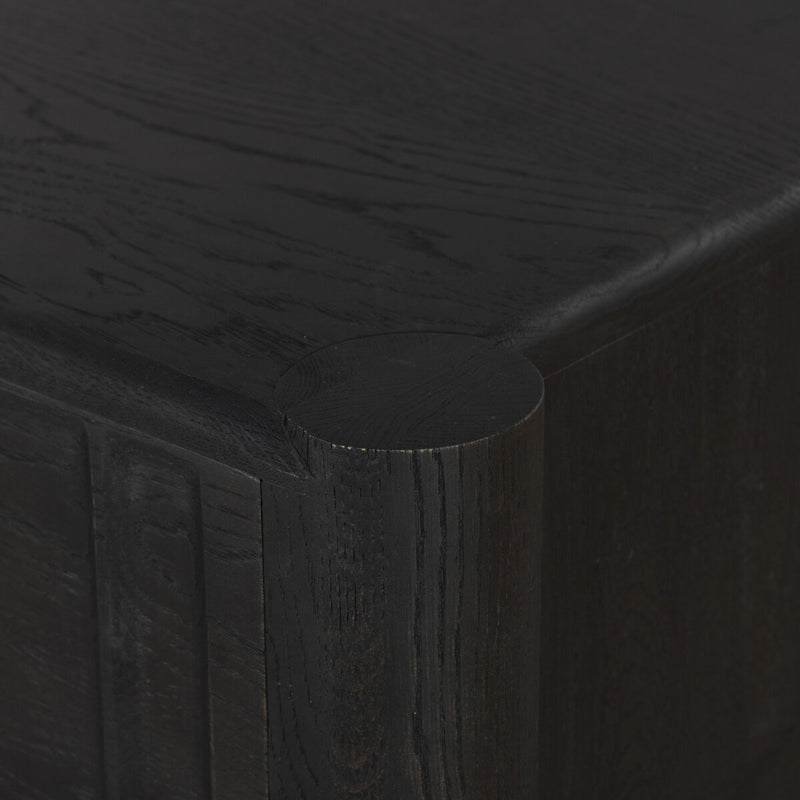 Ezri 6 Drawer Dresser - Black Oak