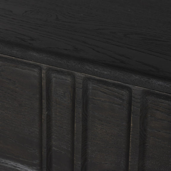 Ezri 6 Drawer Dresser - Black Oak