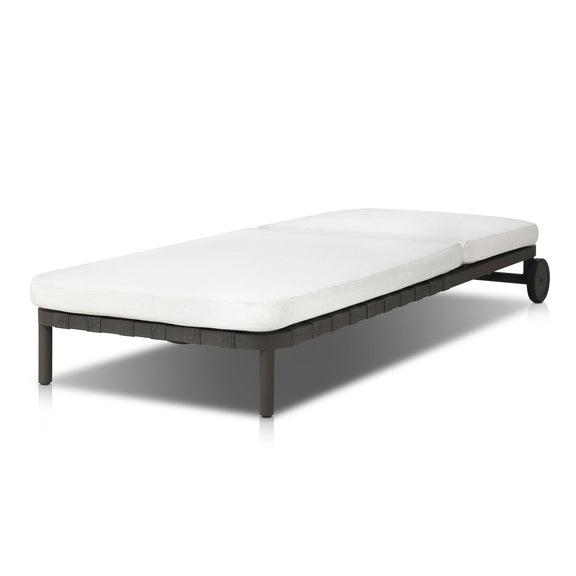 Reine Outdoor Chaise - Alessi Linen
