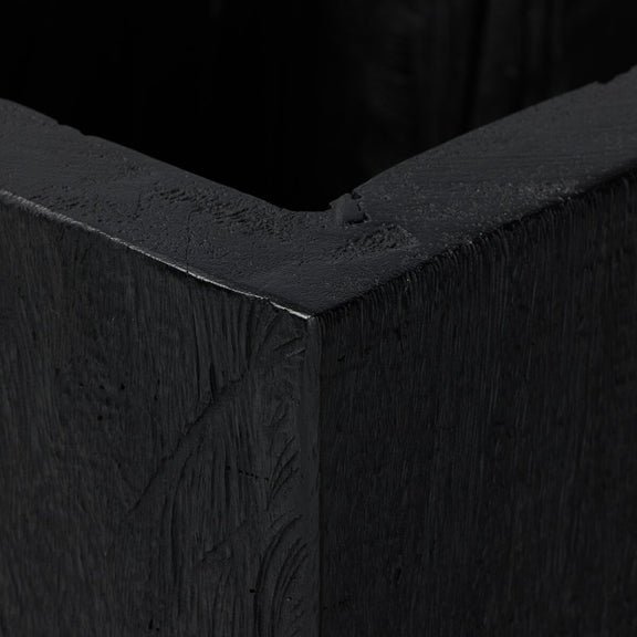 Tora Planter - Carbonized Black