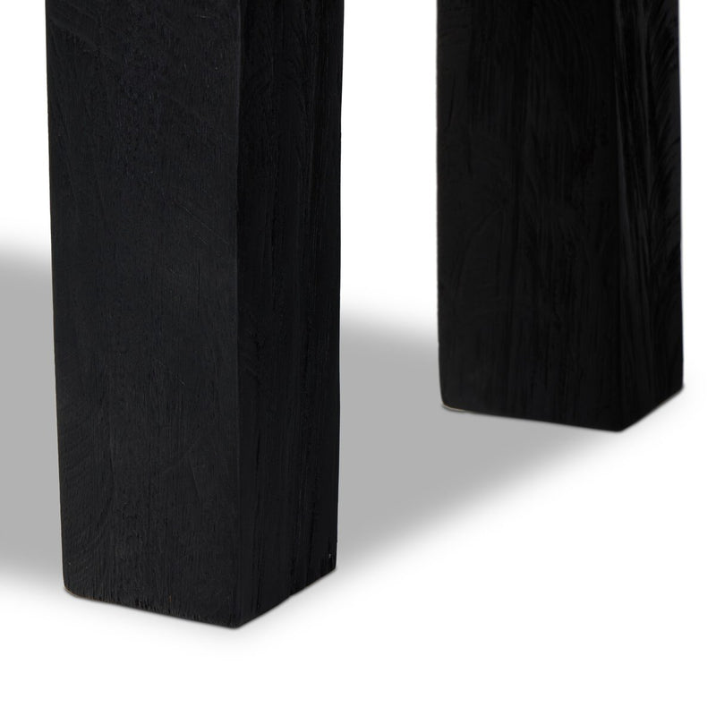 Tora Planter - Carbonized Black