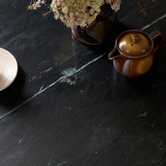 Oranda Round Dining Table 42" - Black Marble