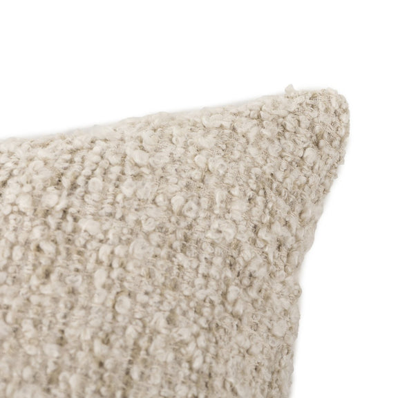 Callum Pillow - Ivan Sand