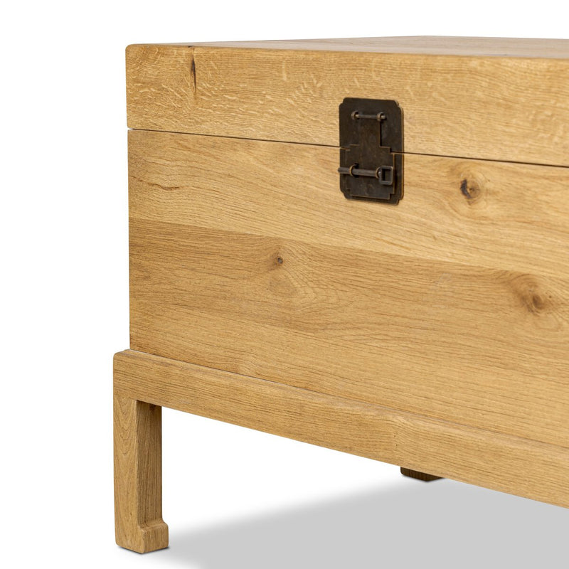 Alister Trunk - Light Toasted Oak