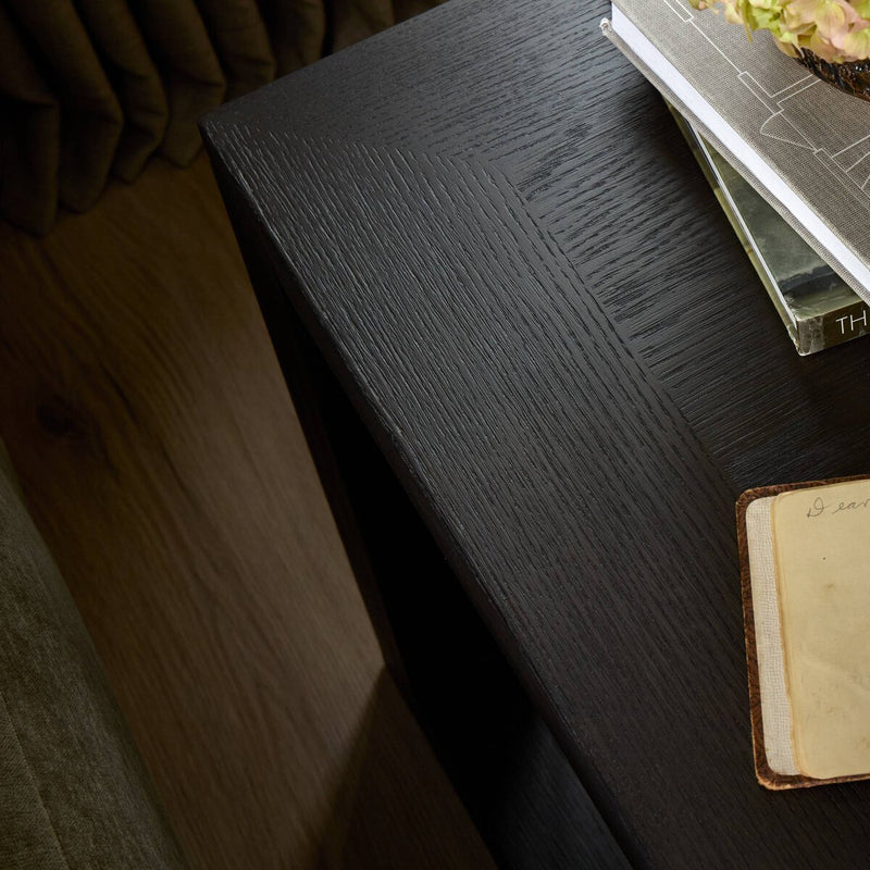 Thomas End Table - Dark Anthracite Oak Veneer