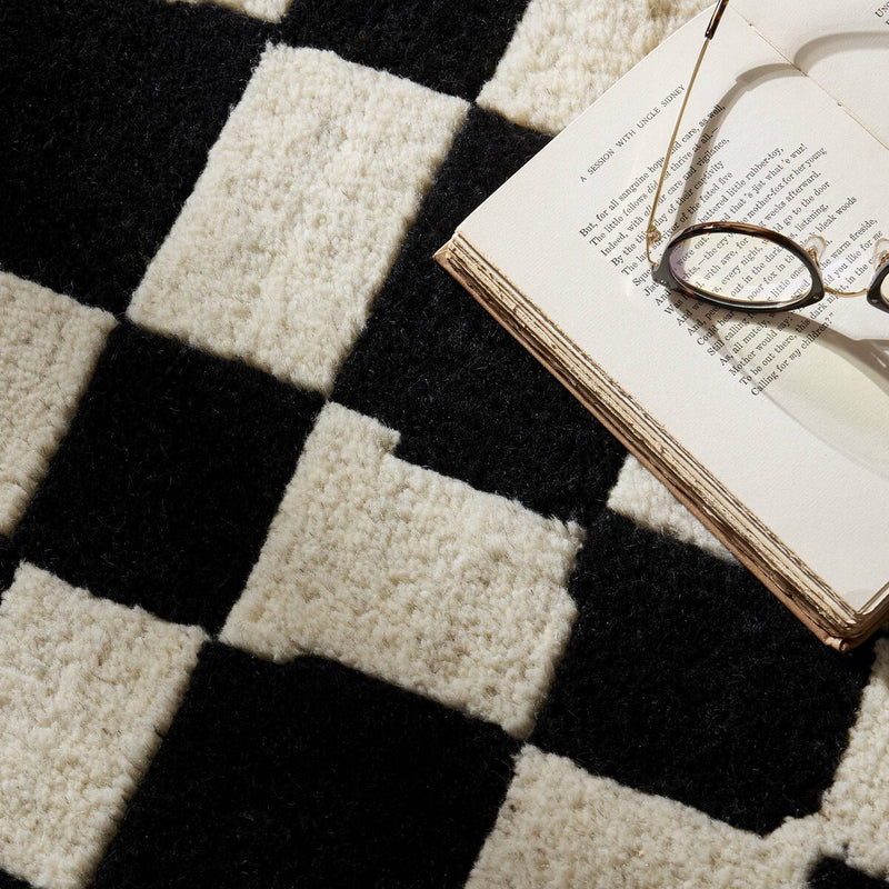Sinead Hand Knotted Rug - Sinead Black