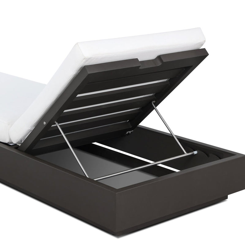 Katari Outdoor Chaise - Arashi Salt