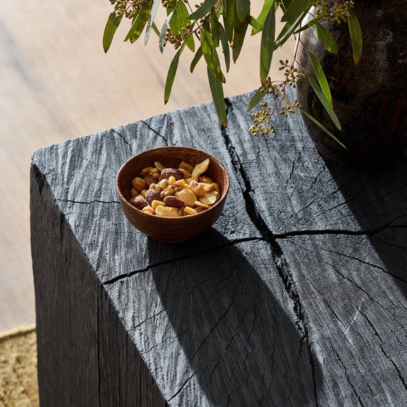 Vesto End Table - Black Resin