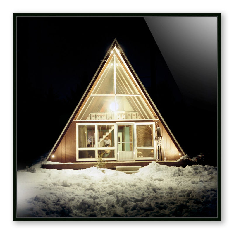 Skaal House In Stowe by Slim Aarons - Black Maple