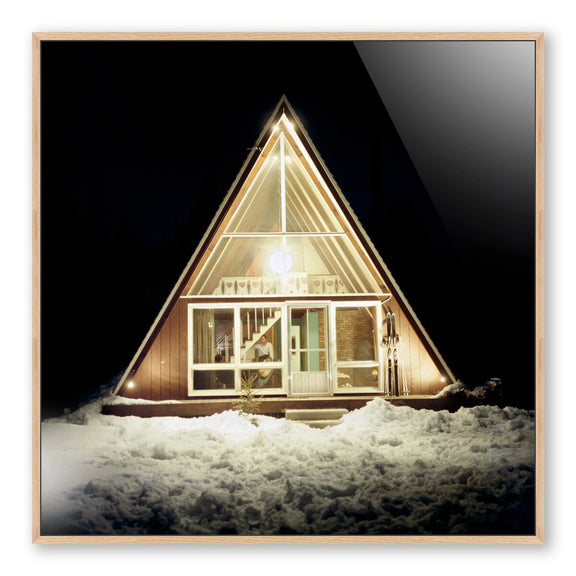 Skaal House In Stowe by Slim Aarons - White Oak