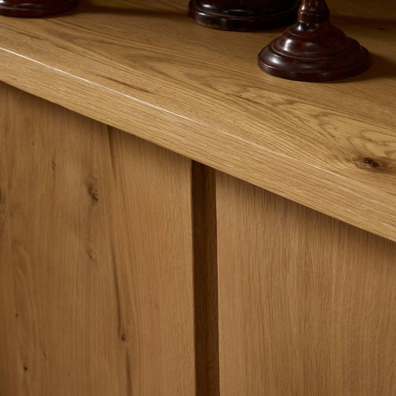 Novella Media Console - Natural Oak Veneer Thick Random