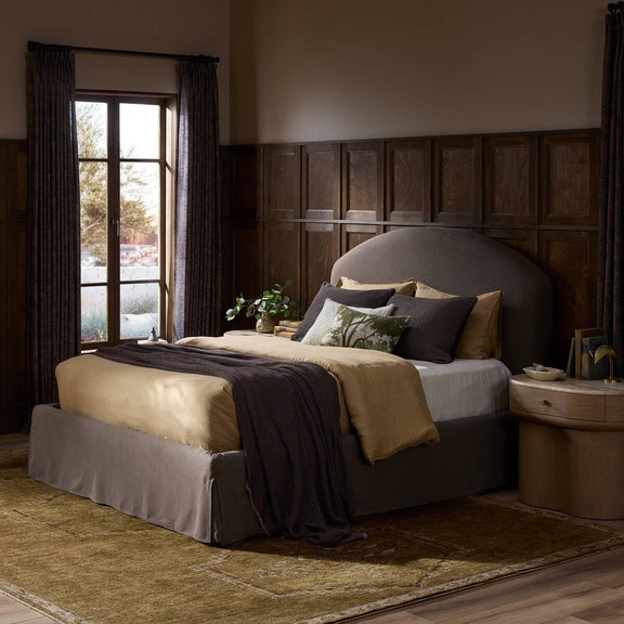 Oasley Slipcover Bed - Savoy Coffee