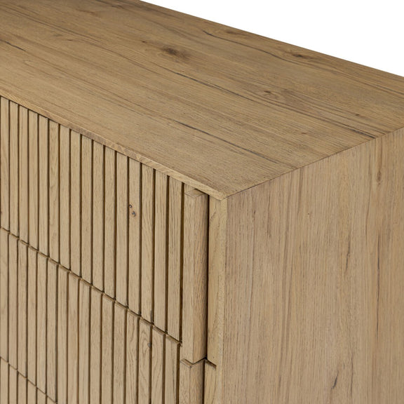 Leo 5-Drawer Dresser - Rustic Light Natural Oak