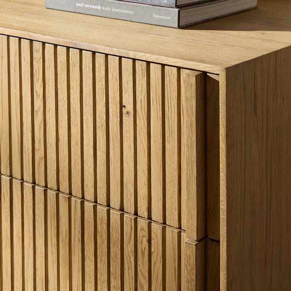 Leo 5-Drawer Dresser - Rustic Light Natural Oak