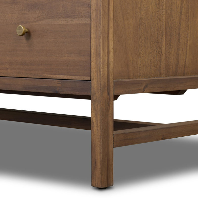 Sullivan 8 Drawer Dresser - Saddle Tan Veneer